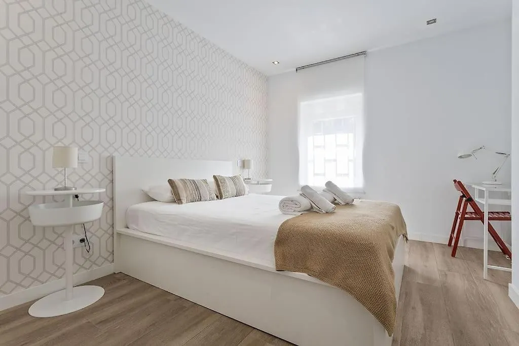 Alcam Castellana La Paz Madrid Apartment